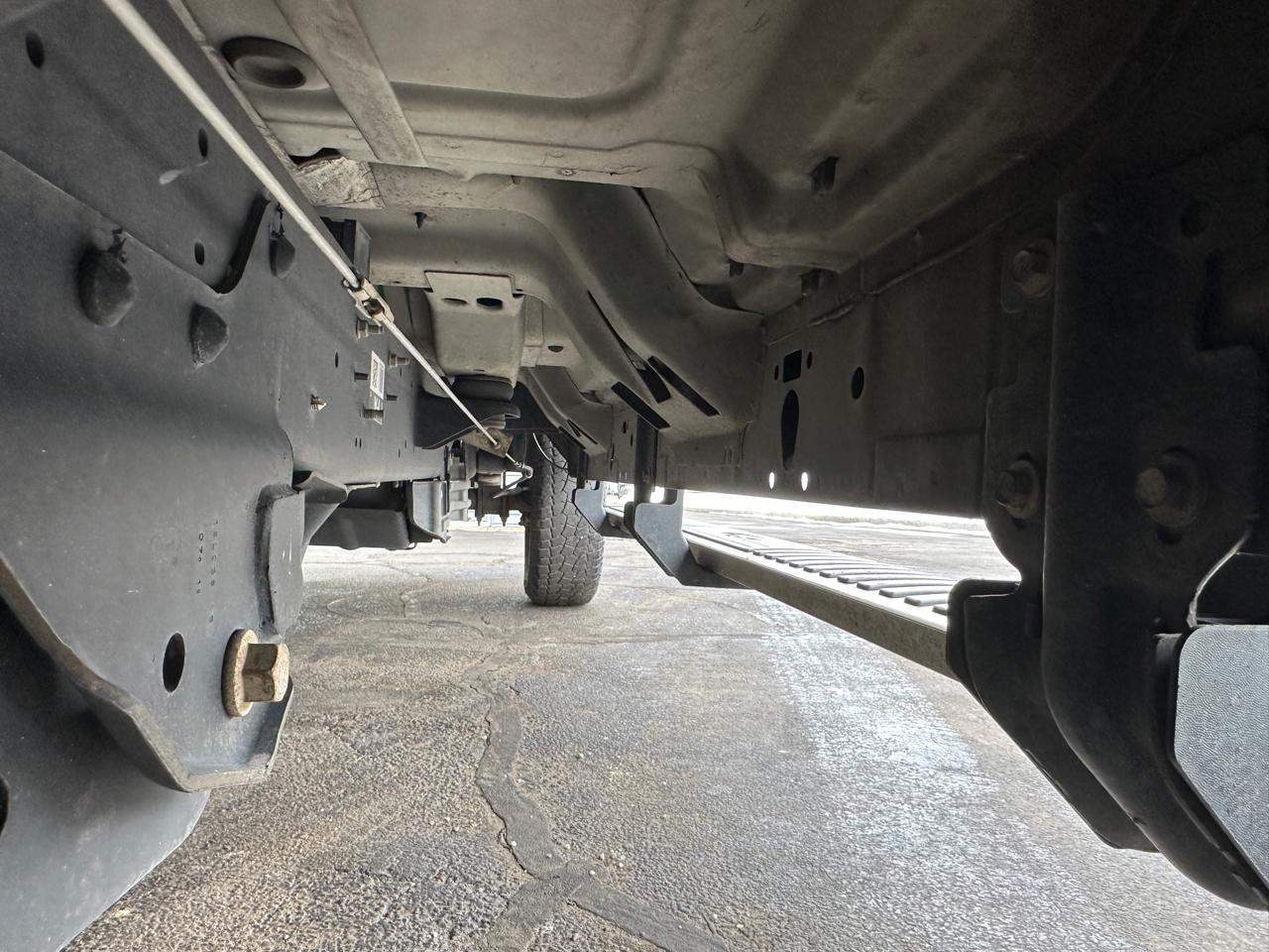 Ford F-250 SD Lariat Crew Cab Short Bed 4WD 2015