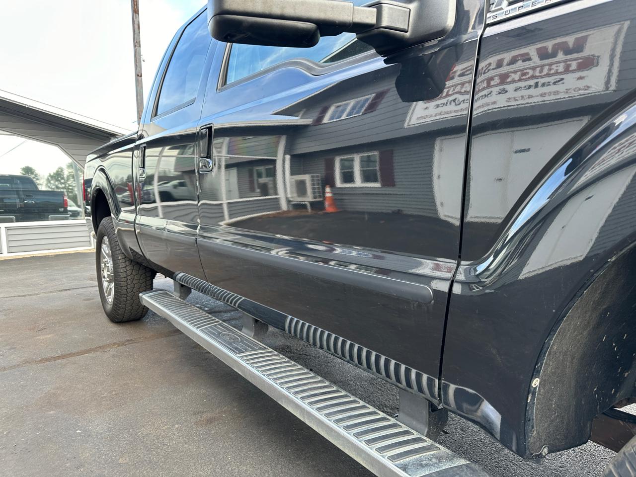 Ford F-250 SD Lariat Crew Cab Short Bed 4WD 2015