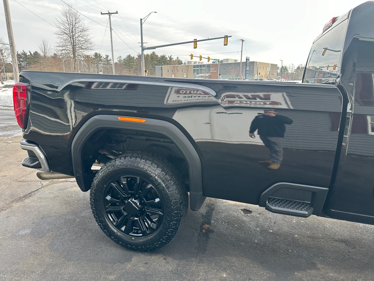 GMC Sierra 3500HD Pro Regular Cab 4WD 2022