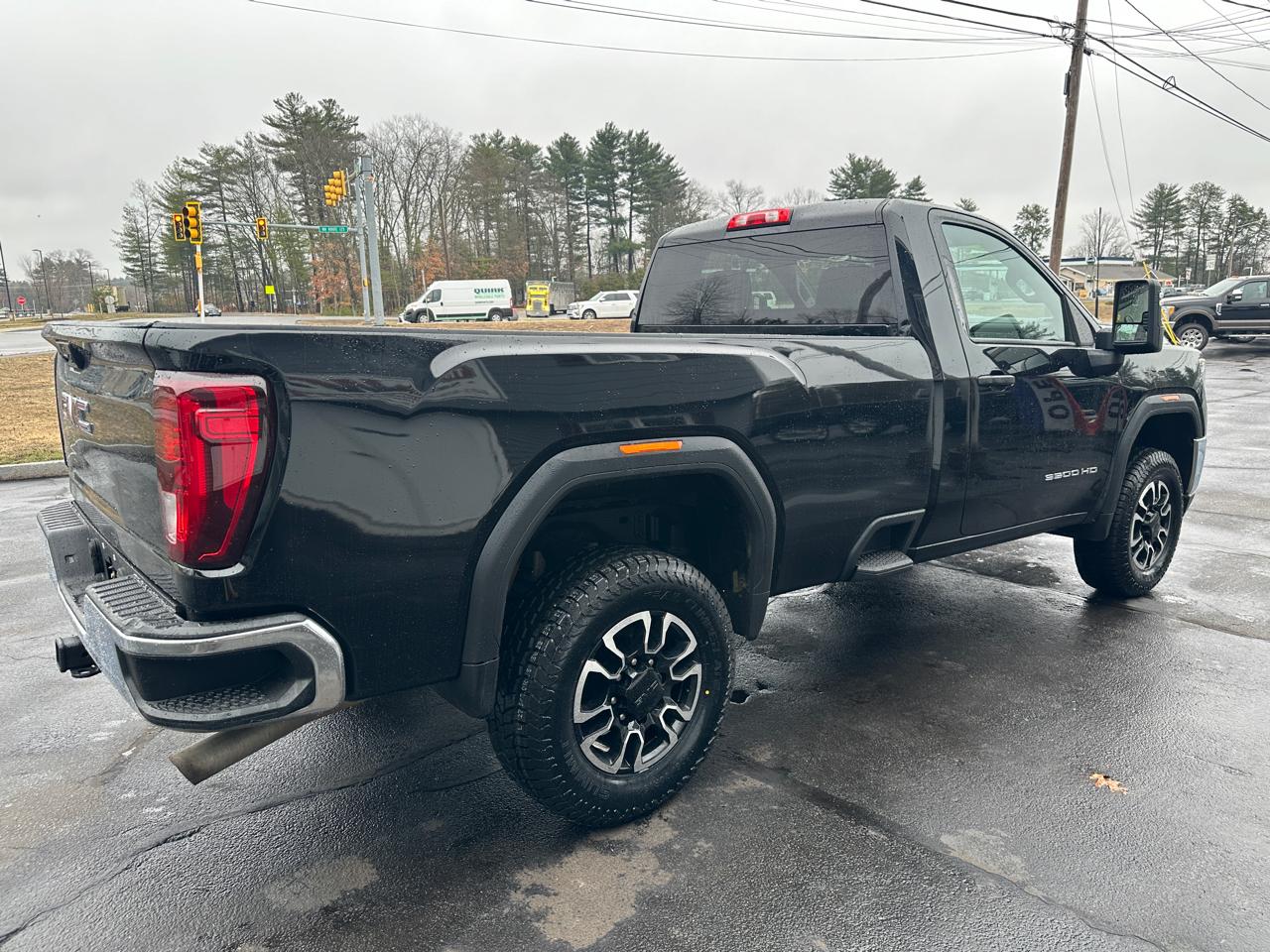 GMC Sierra 3500HD Pro Regular Cab 4WD 2022