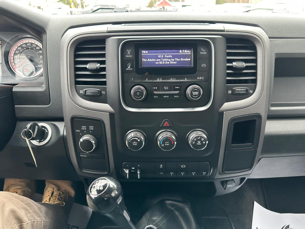RAM 3500 Tradesman Crew Cab 4WD 2018