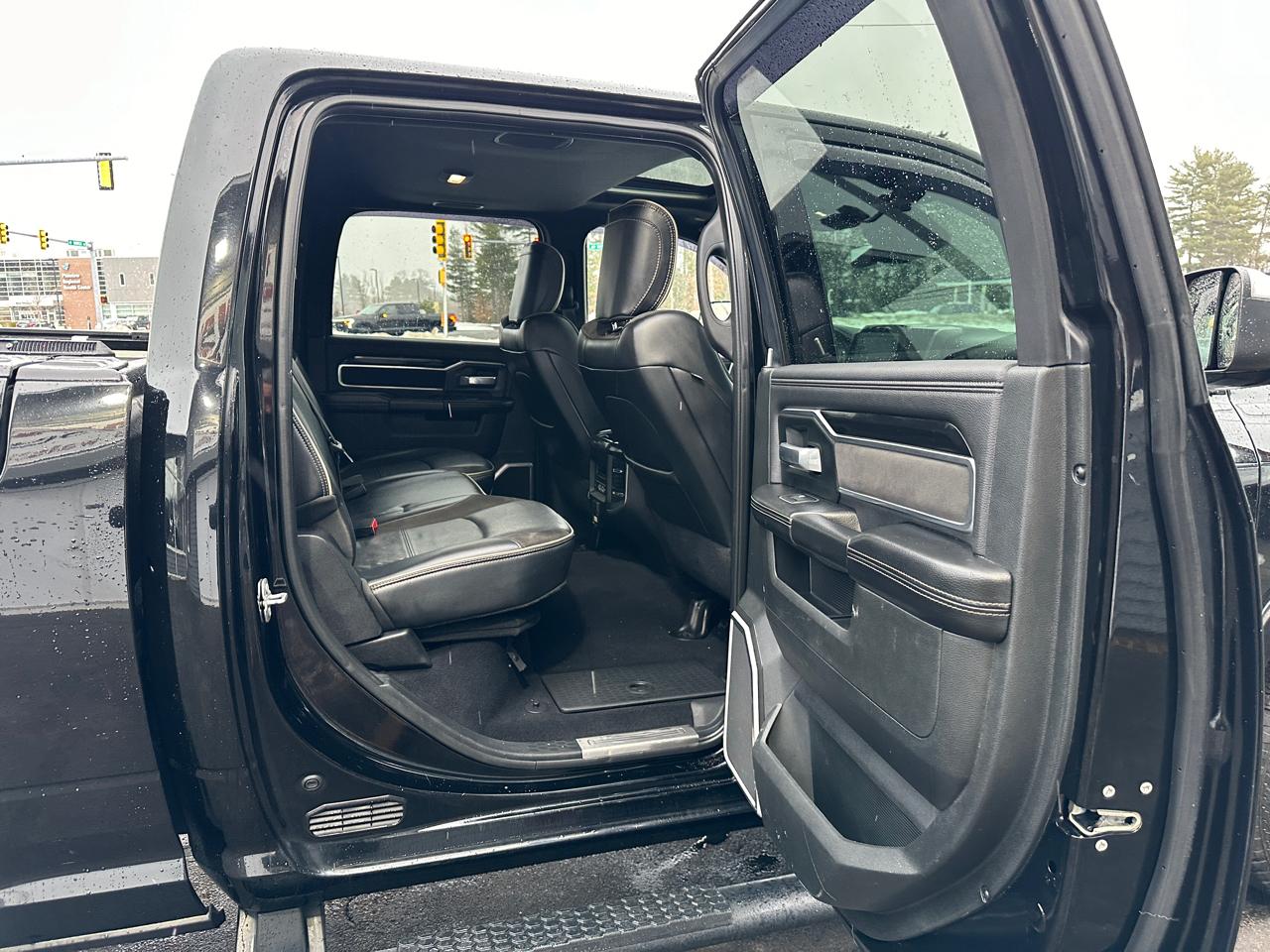 RAM 2500 Laramie Crew Cab SWB 4WD 2020