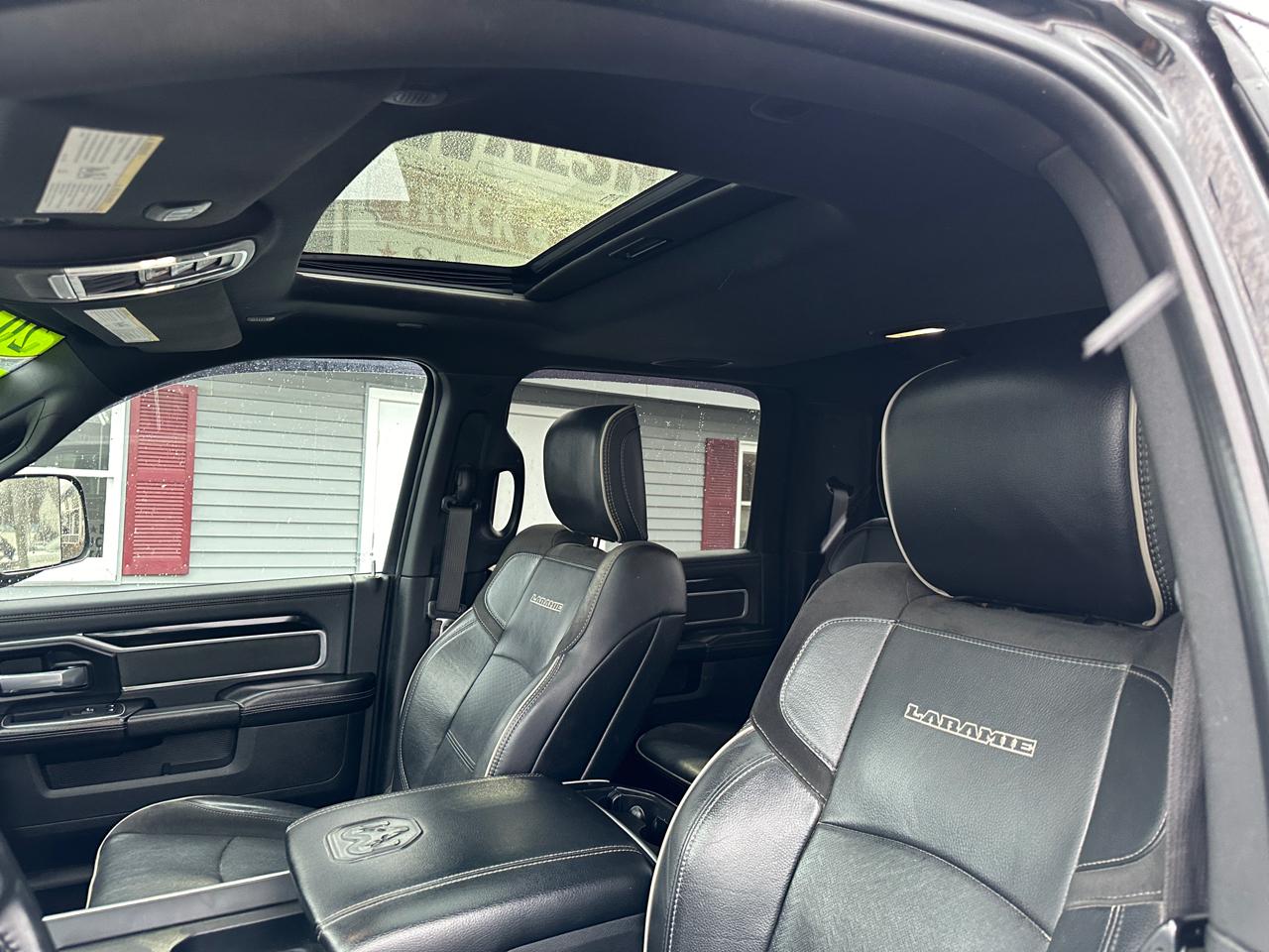 RAM 2500 Laramie Crew Cab SWB 4WD 2020