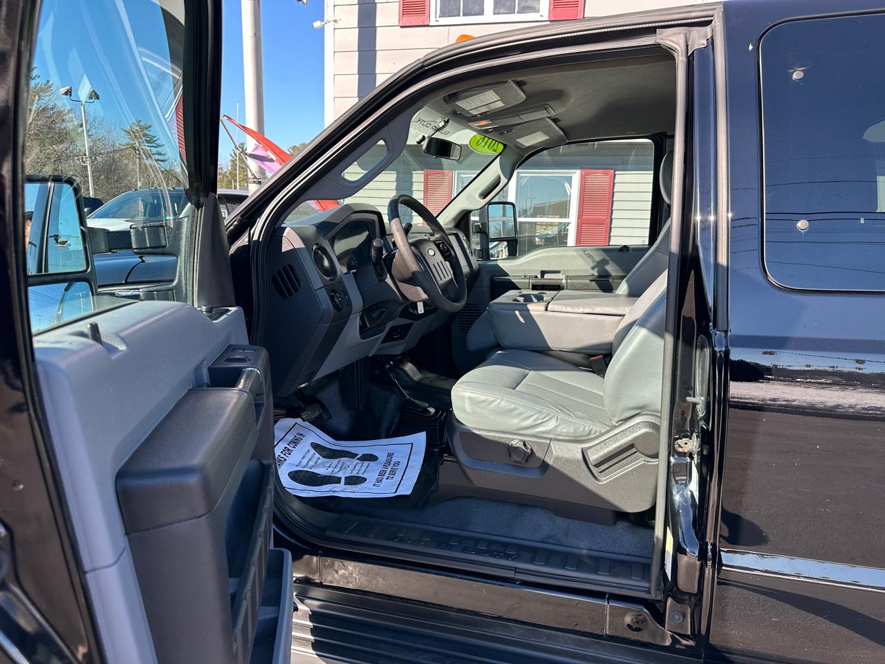 Ford F-250 SD XL SuperCab 4WD 2016