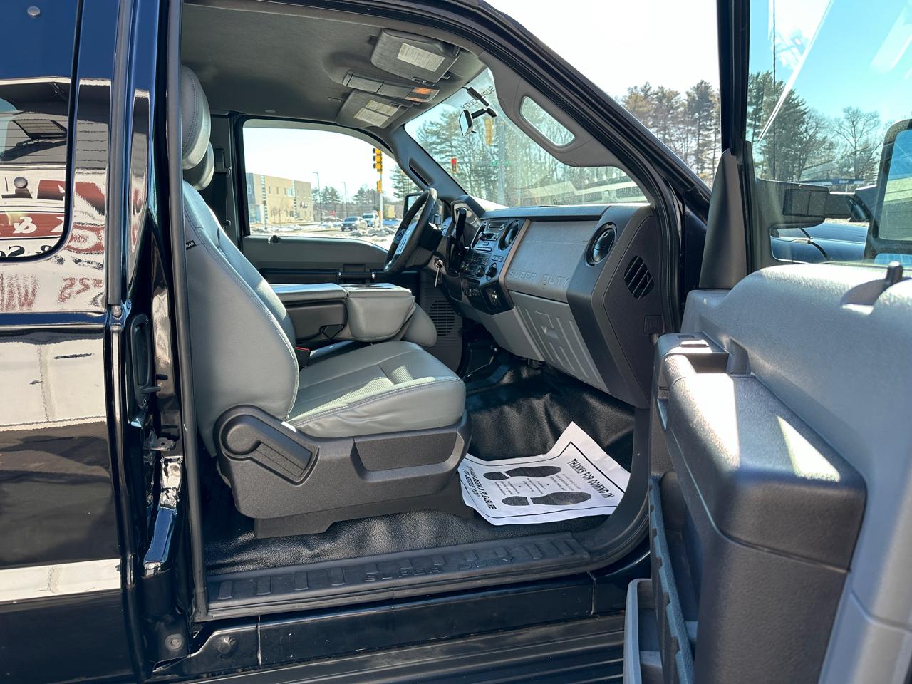 Ford F-250 SD XL SuperCab 4WD 2016