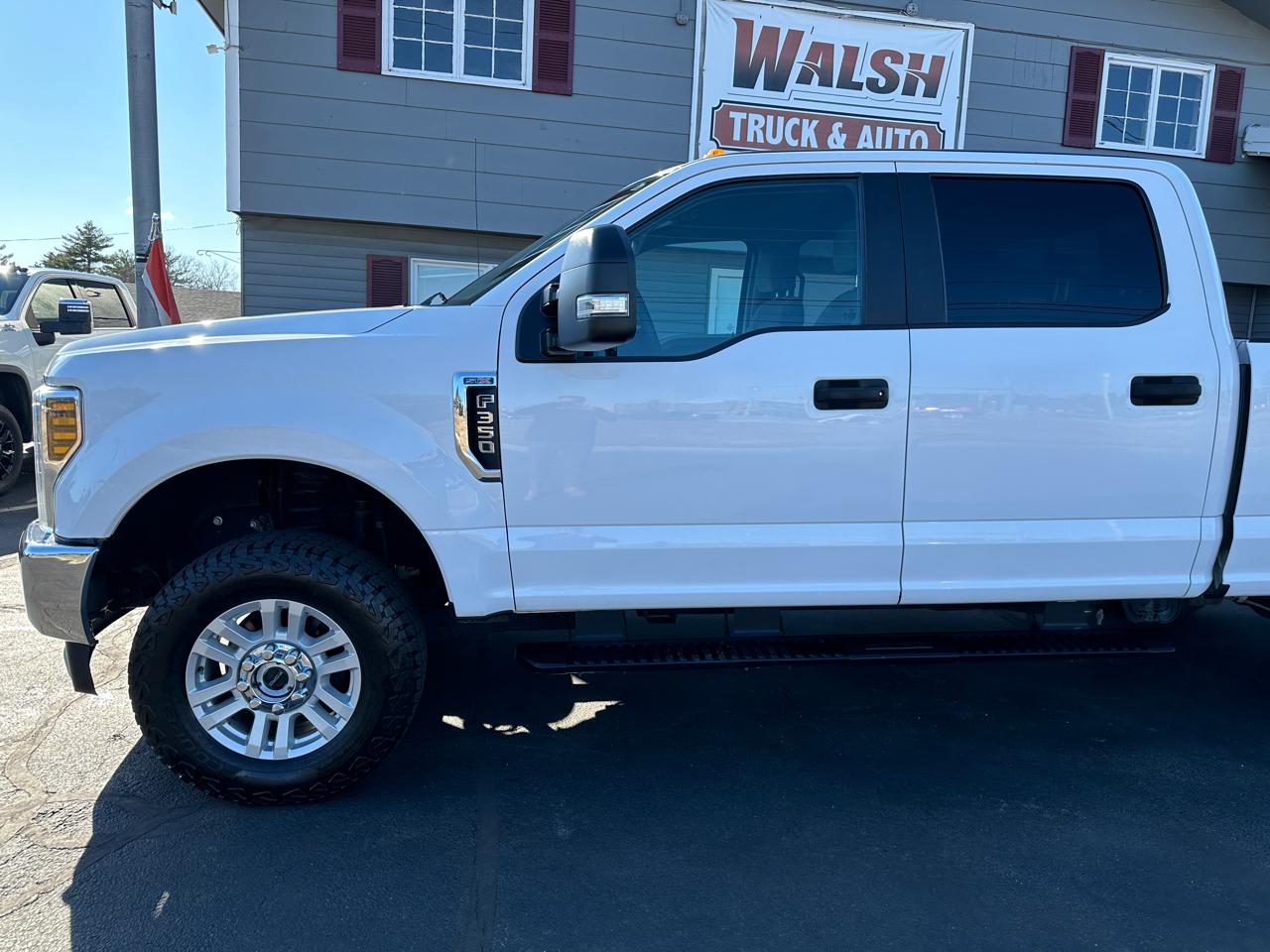 Ford F-350 SD XL Crew Cab 4WD 2018