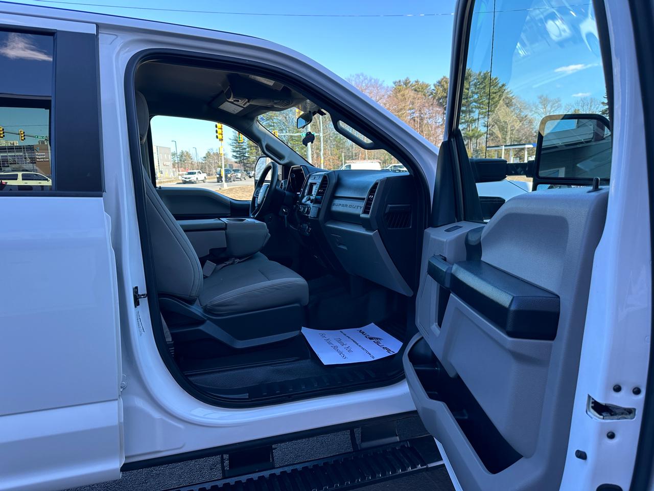 Ford F-350 SD XL Crew Cab 4WD 2018