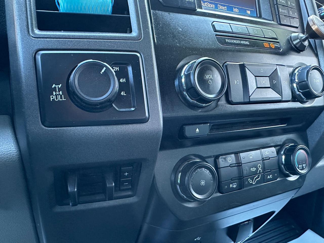 Ford F-350 SD XL Crew Cab 4WD 2018