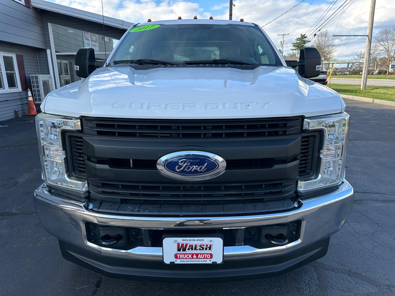 Ford F-250 SD XL SuperCab Short Bed 4WD 2017