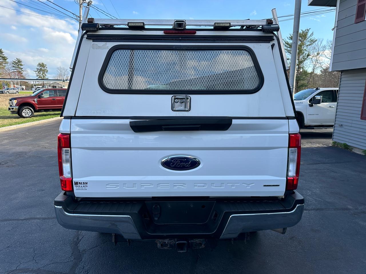 Ford F-250 SD XL SuperCab Short Bed 4WD 2017