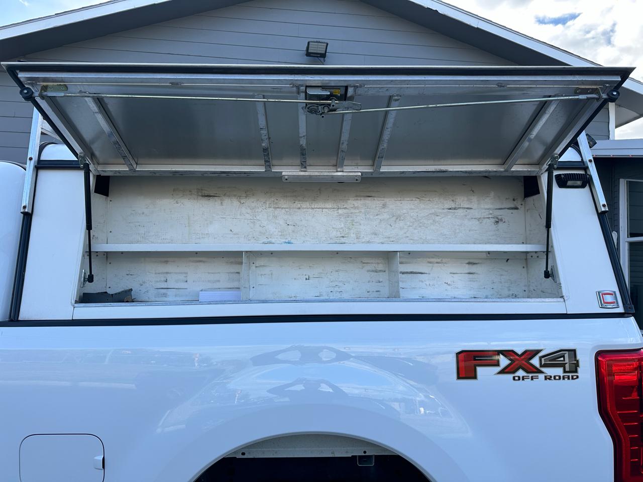 Ford F-250 SD XL SuperCab Short Bed 4WD 2017