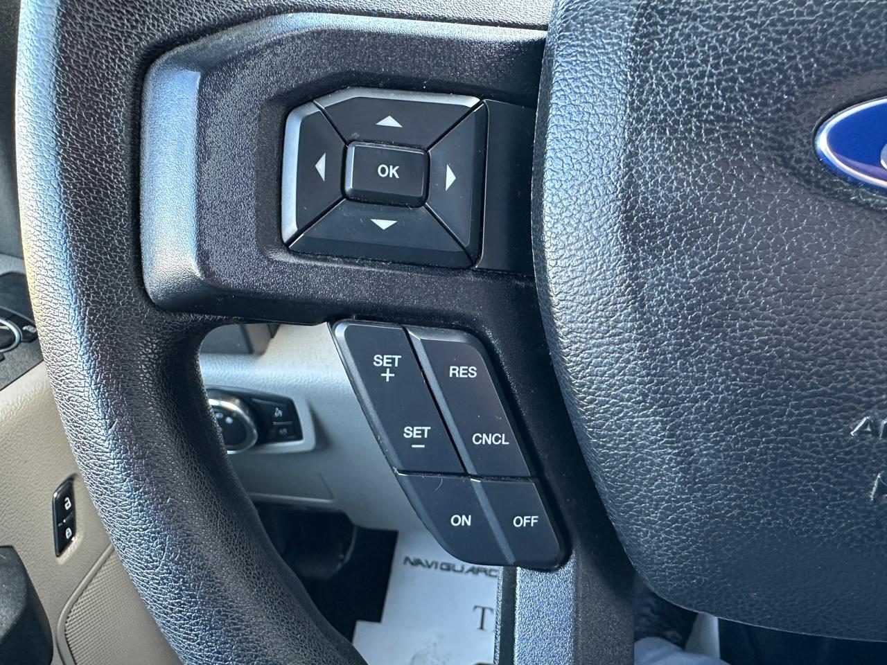 Ford F-250 SD XL SuperCab Short Bed 4WD 2017