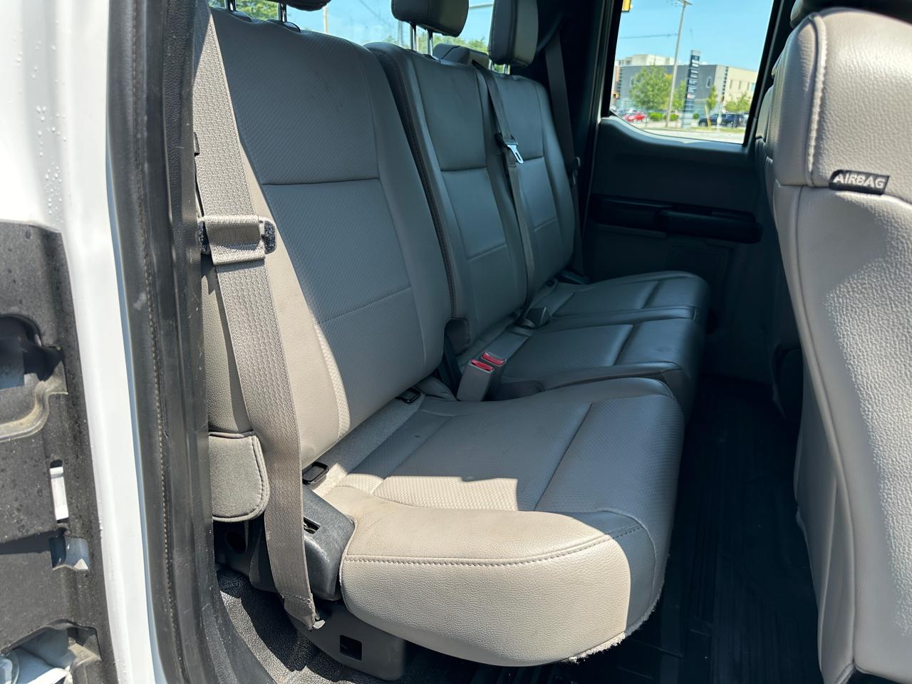 Ford F-250 SD XL SuperCab Short Bed 4WD 2017
