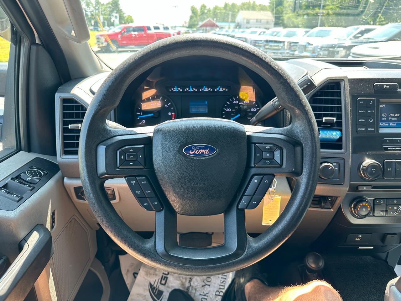 Ford F-250 SD XL SuperCab Short Bed 4WD 2017