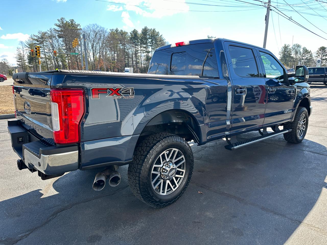 Ford F-350 SD Lariat Crew Cab 4WD 2017