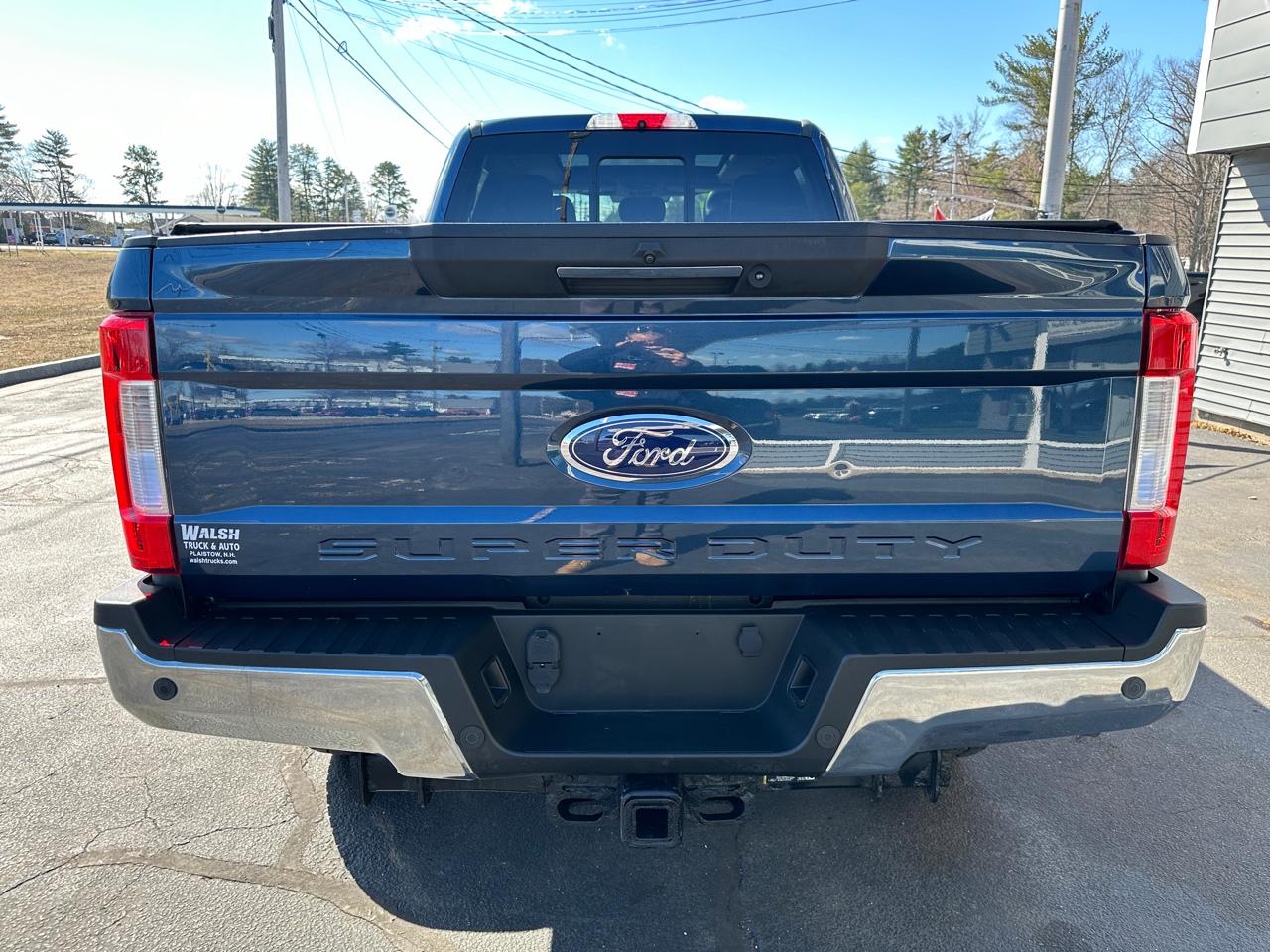 Ford F-350 SD Lariat Crew Cab 4WD 2017