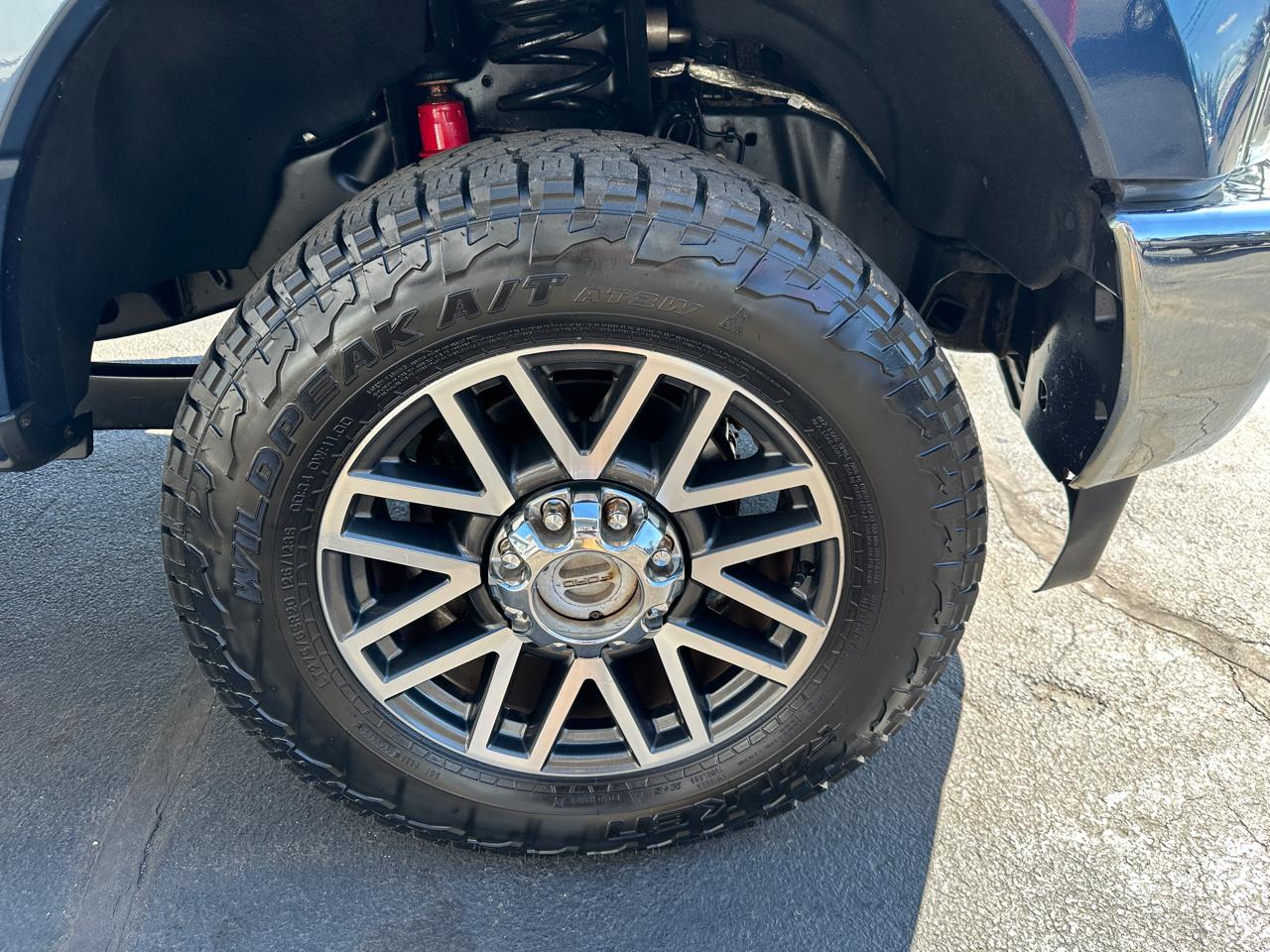 Ford F-350 SD Lariat Crew Cab 4WD 2017