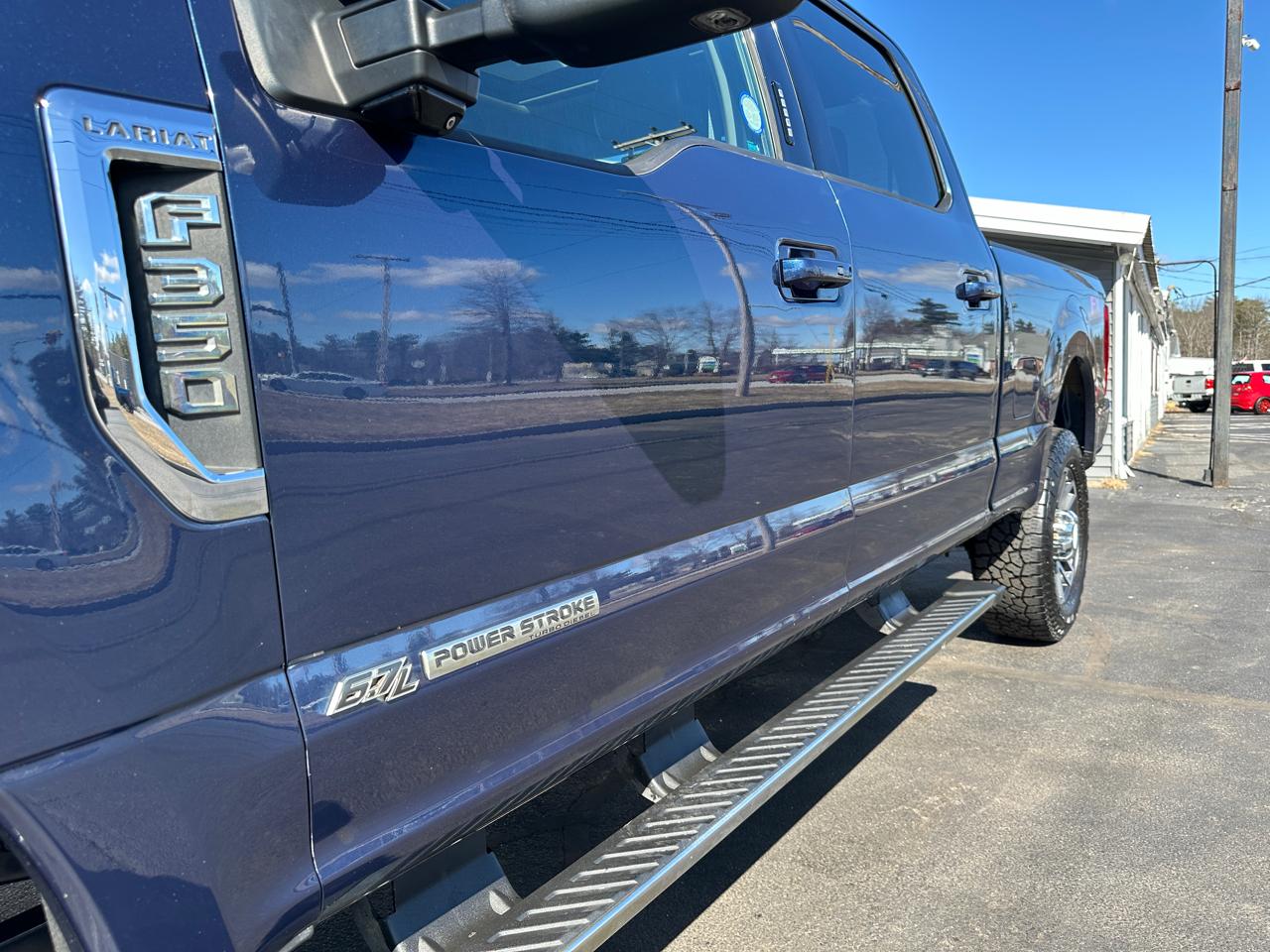 Ford F-350 SD Lariat Crew Cab 4WD 2017