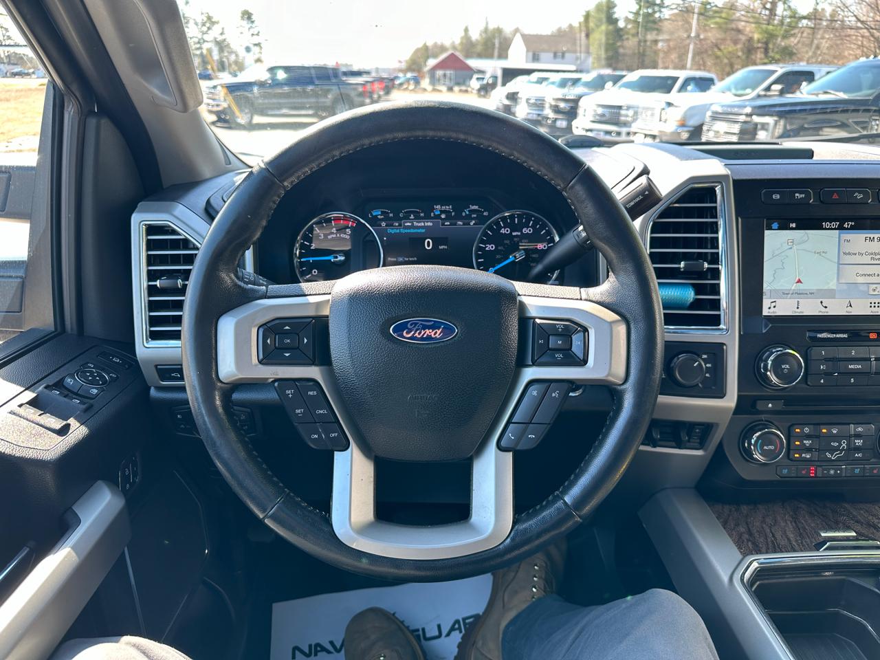 Ford F-350 SD Lariat Crew Cab 4WD 2017