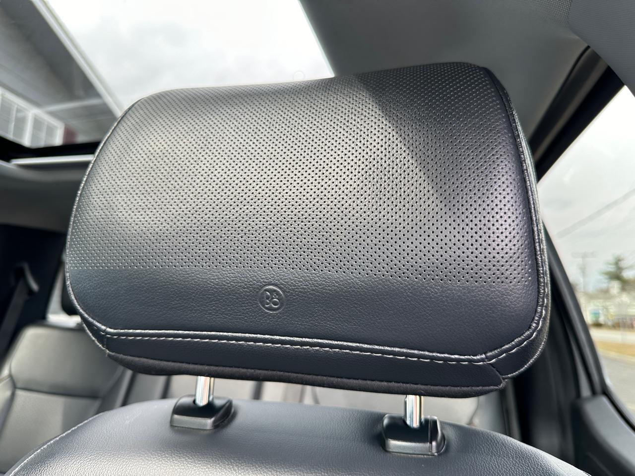 Ford F-250 SD Lariat Crew Cab 4WD 2023