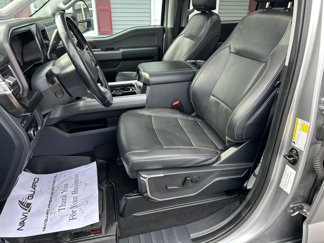 Ford F-250 SD Lariat Crew Cab 4WD 2023