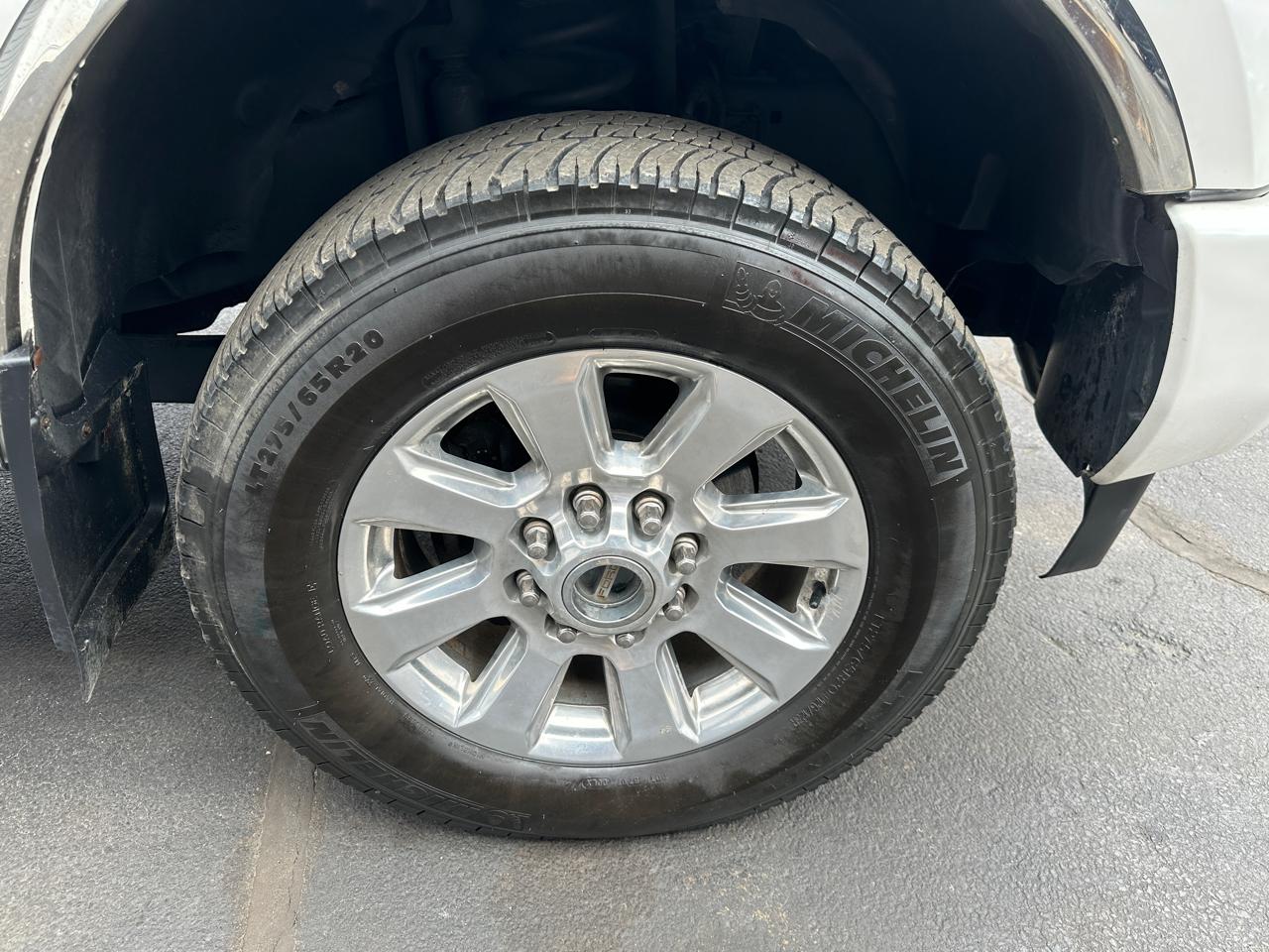 Ford F-250 SD Platinum Crew Cab 4WD 2017