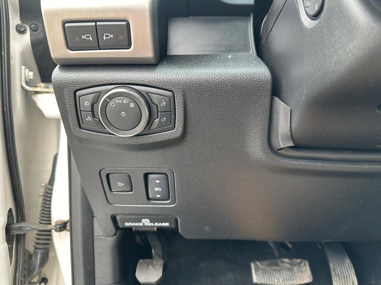 Ford F-250 SD Platinum Crew Cab 4WD 2017