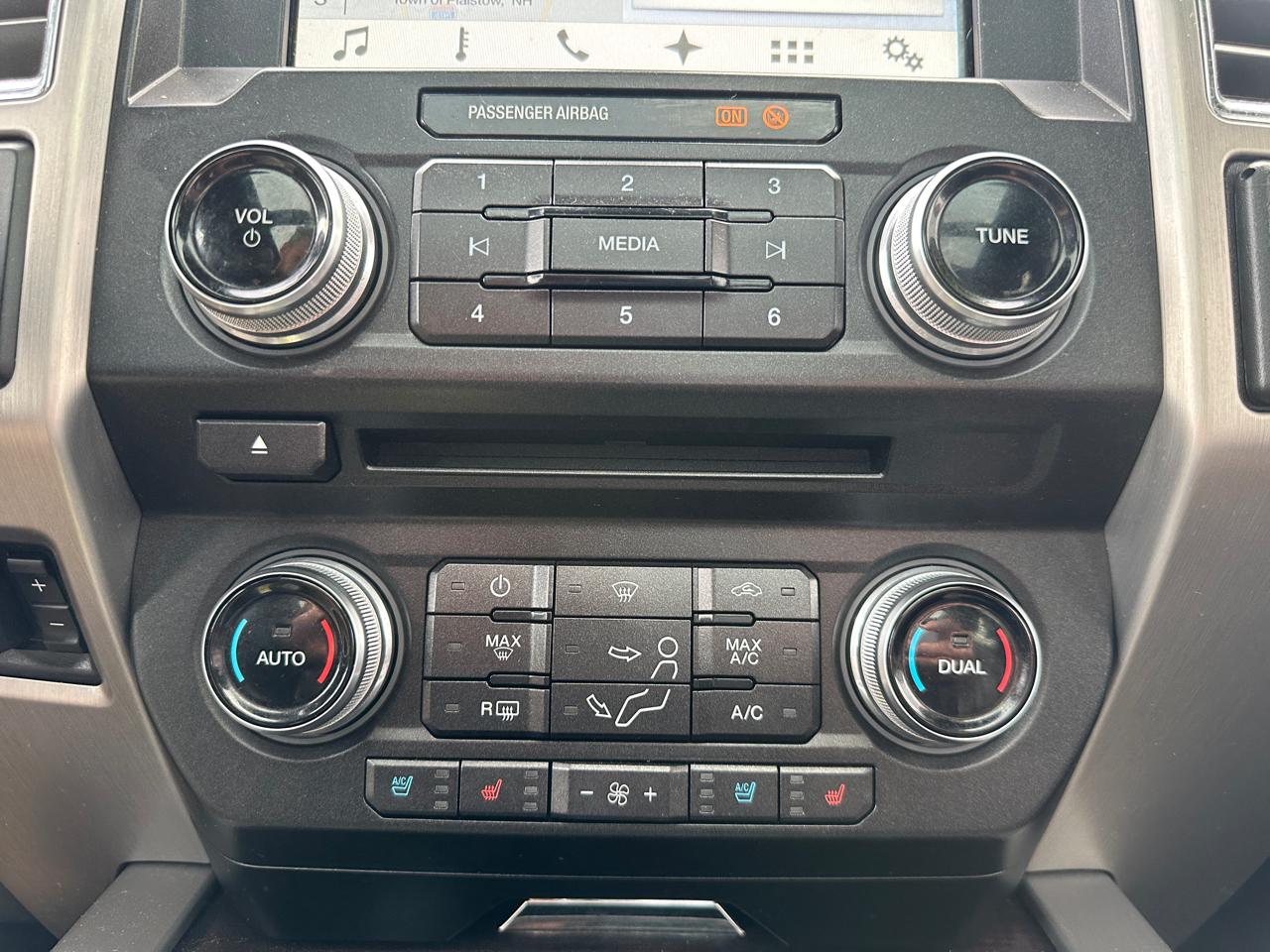 Ford F-250 SD Platinum Crew Cab 4WD 2017