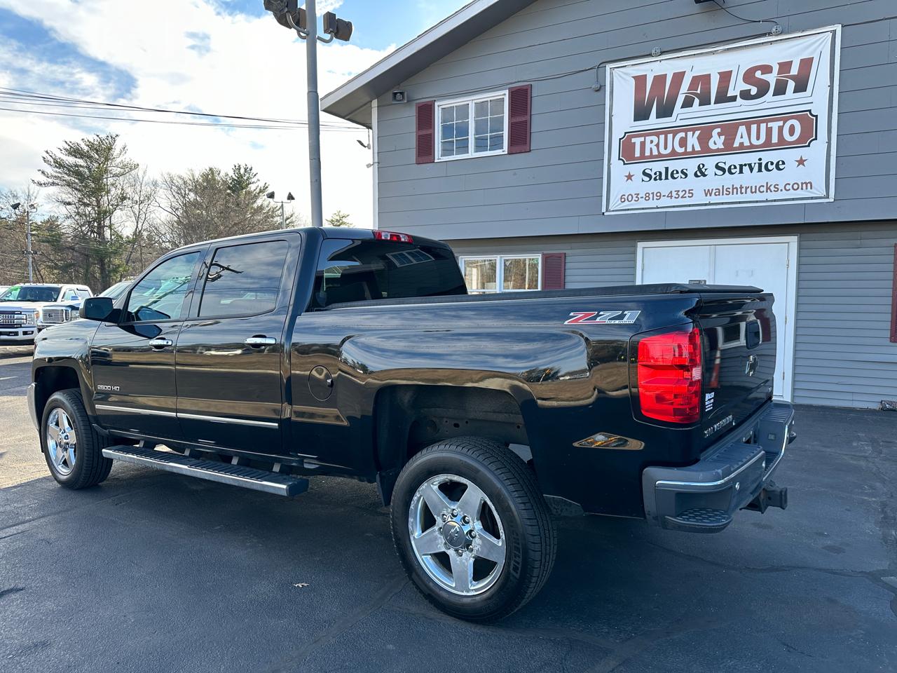 Chevrolet Silverado 2500HD LTZ Crew Cab 4WD 2015