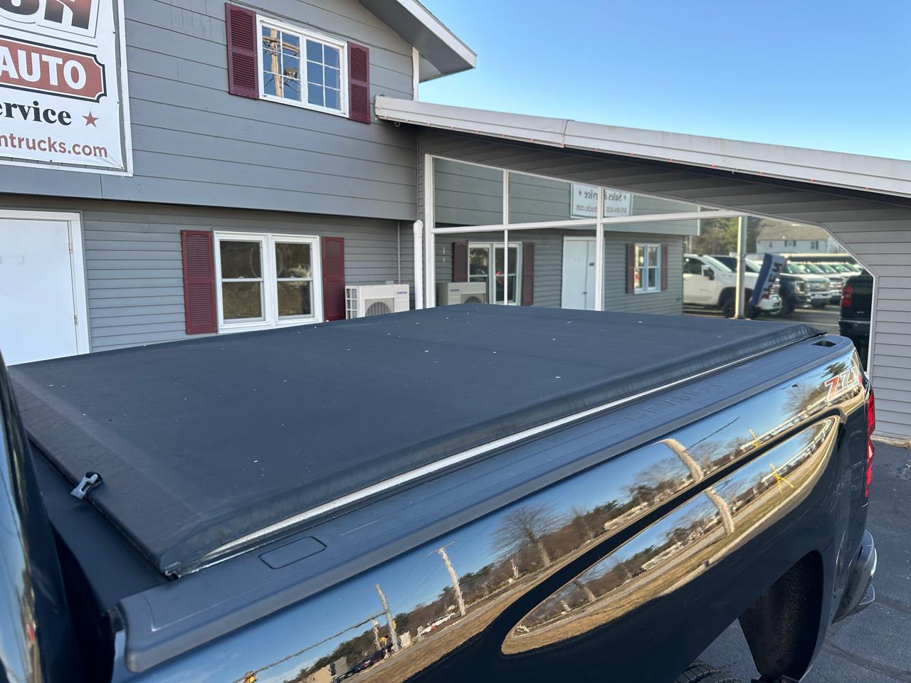 Chevrolet Silverado 2500HD LTZ Crew Cab 4WD 2015