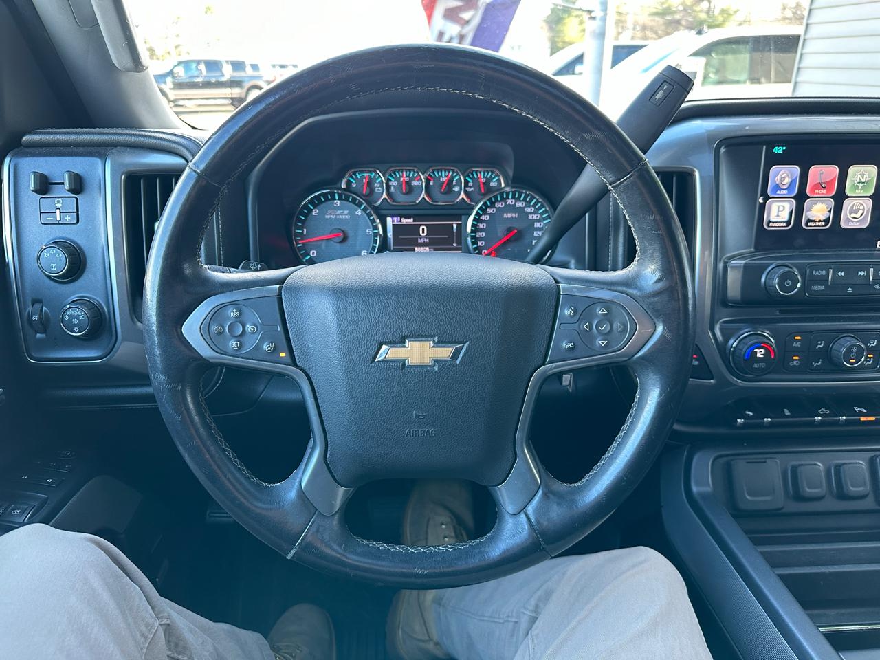 Chevrolet Silverado 2500HD LTZ Crew Cab 4WD 2015