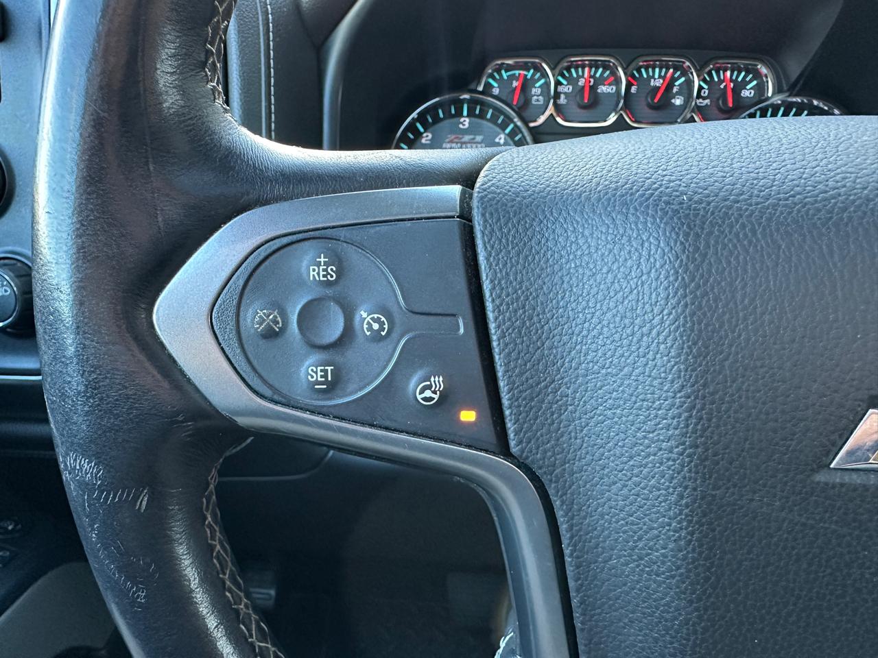 Chevrolet Silverado 2500HD LTZ Crew Cab 4WD 2015