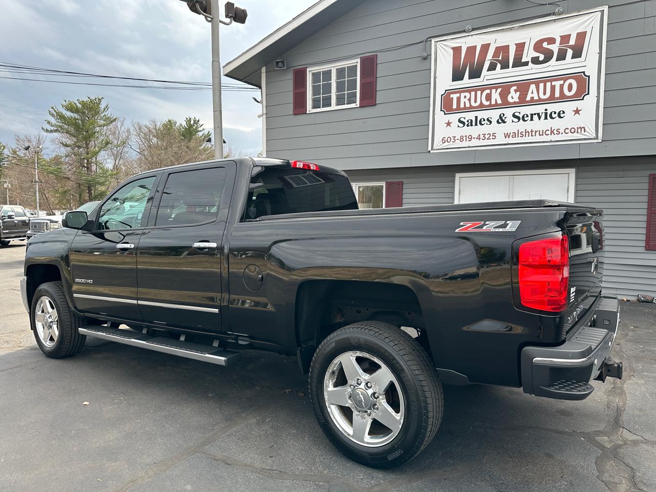 Chevrolet Silverado 2500HD LTZ Crew Cab 4WD 2015