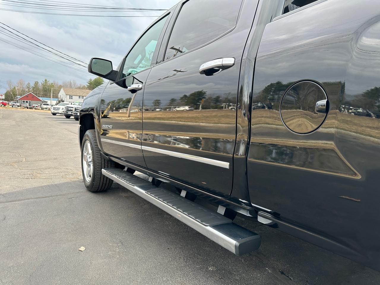 Chevrolet Silverado 2500HD LTZ Crew Cab 4WD 2015