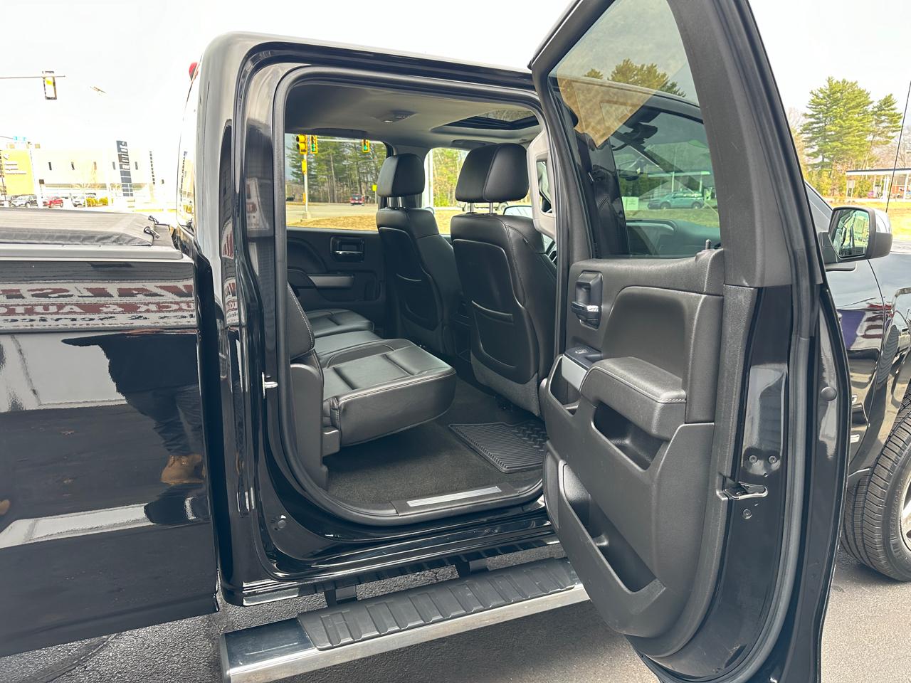 Chevrolet Silverado 2500HD LTZ Crew Cab 4WD 2015