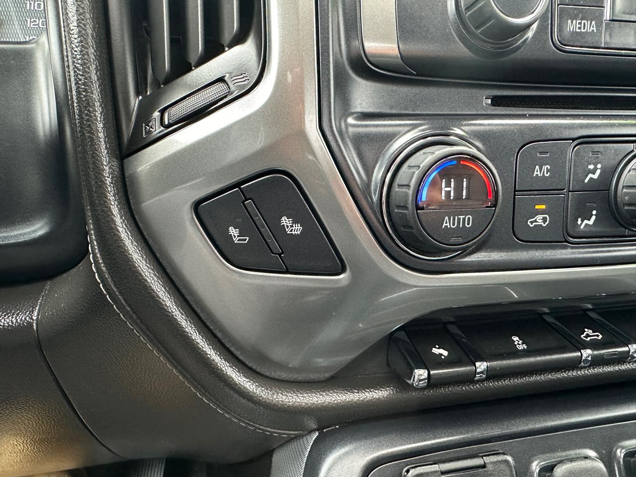 Chevrolet Silverado 2500HD LTZ Crew Cab 4WD 2015