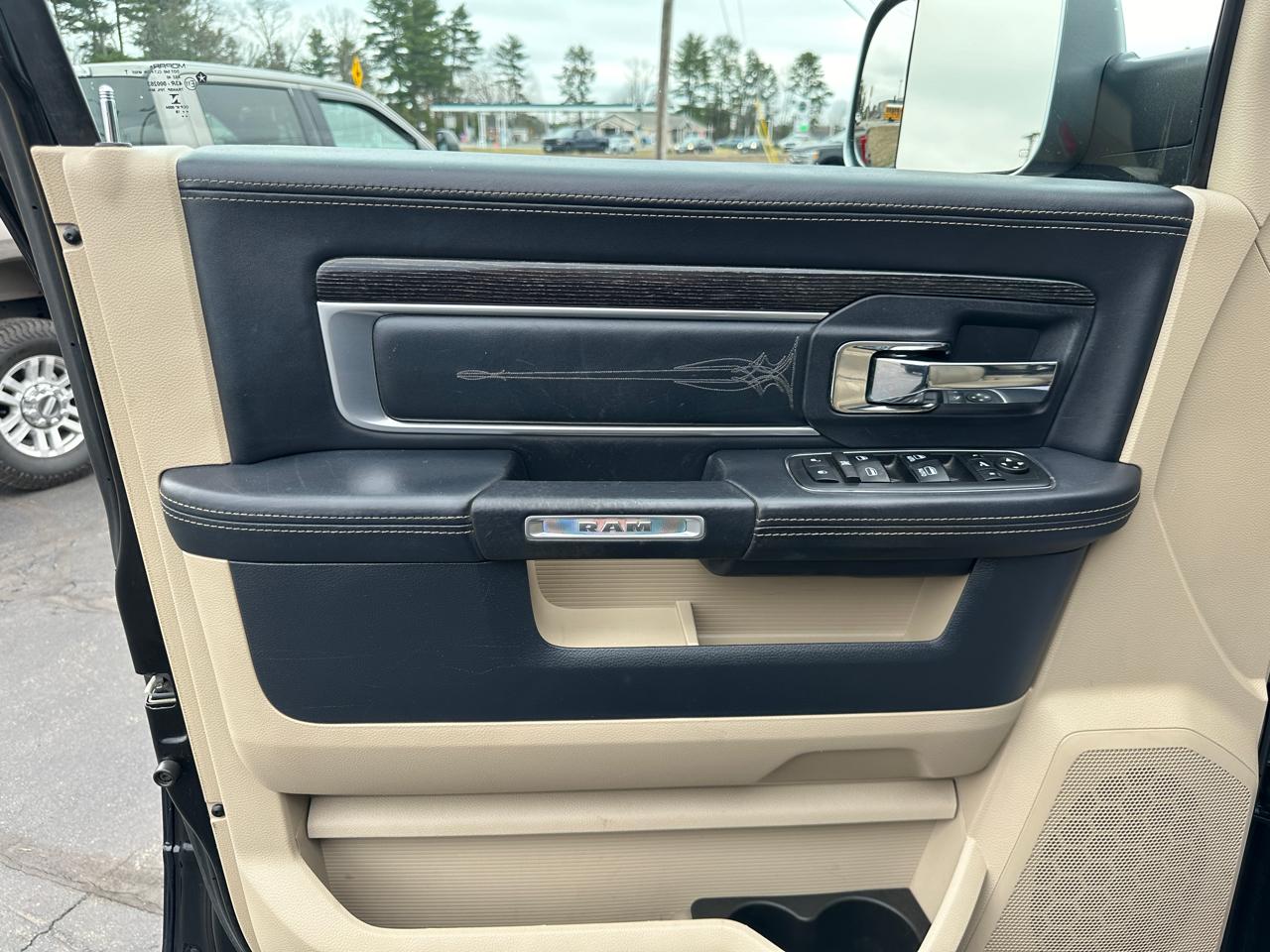 RAM 2500 Limited Crew Cab 4WD 2018