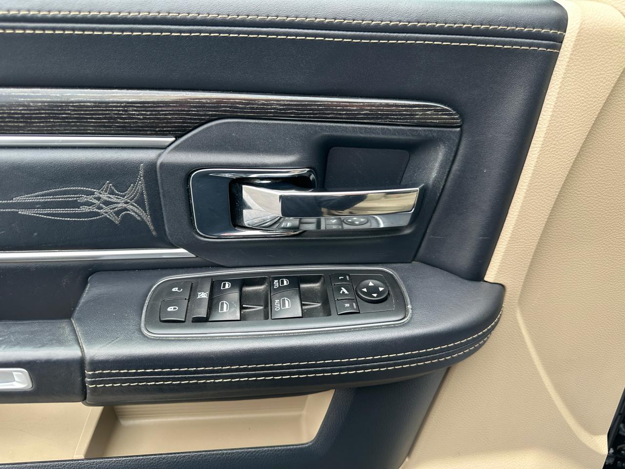 RAM 2500 Limited Crew Cab 4WD 2018