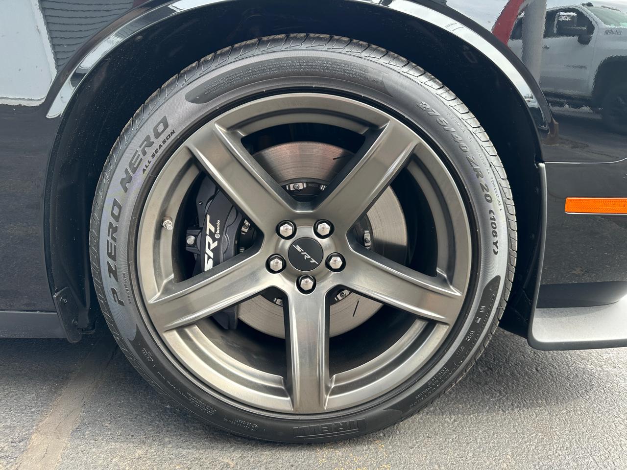 Dodge Challenger SRT Hellcat 2022