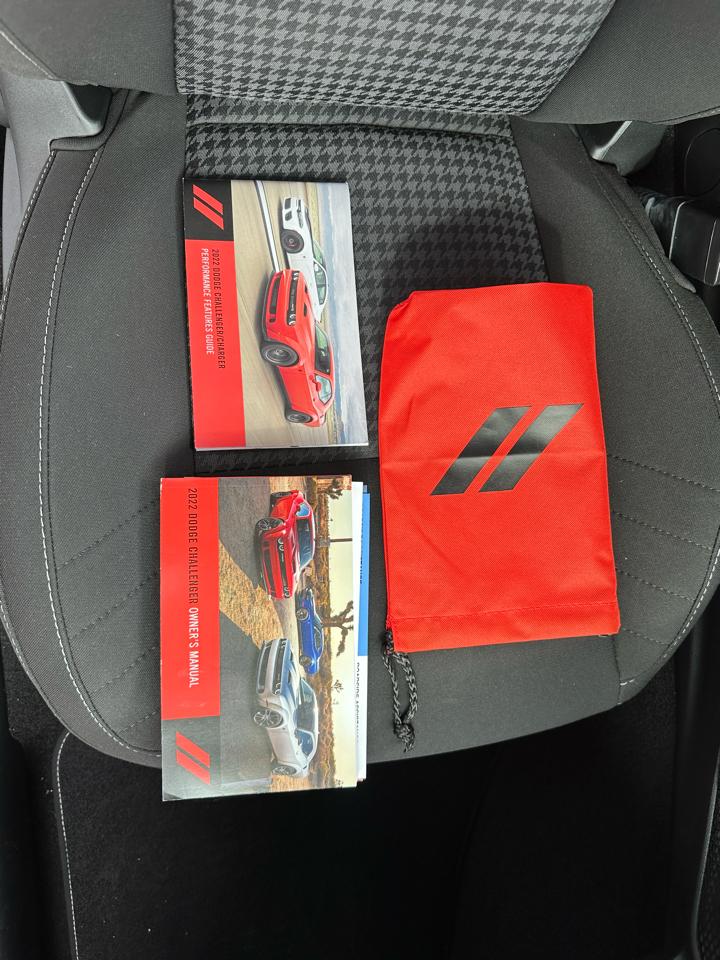 Dodge Challenger SRT Hellcat 2022