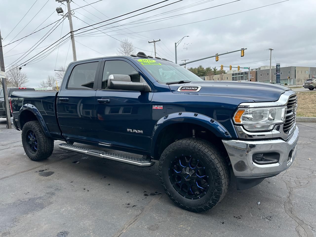 RAM 2500 Big Horn Crew Cab 4WD 2020