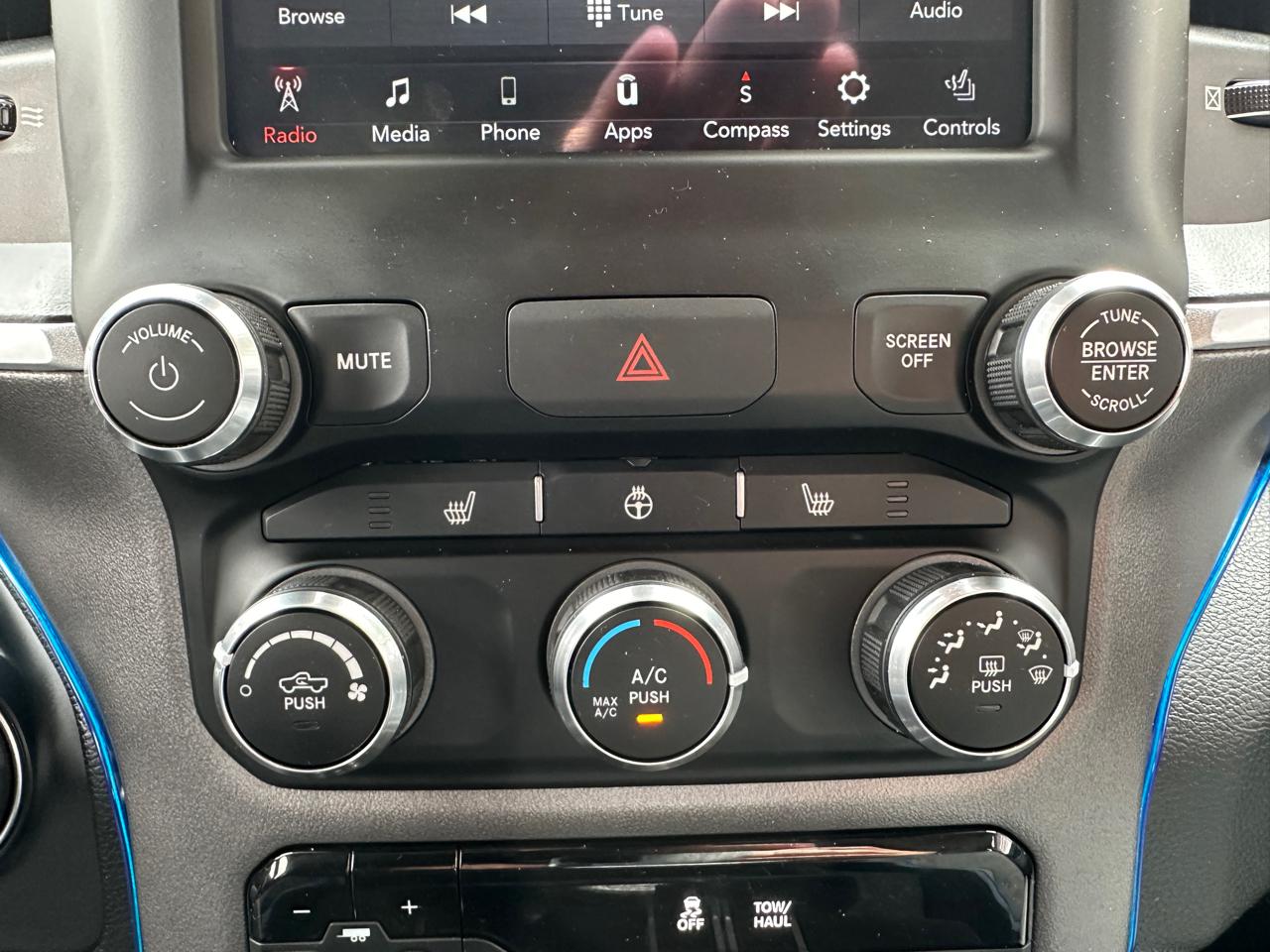 RAM 2500 Big Horn Crew Cab 4WD 2020