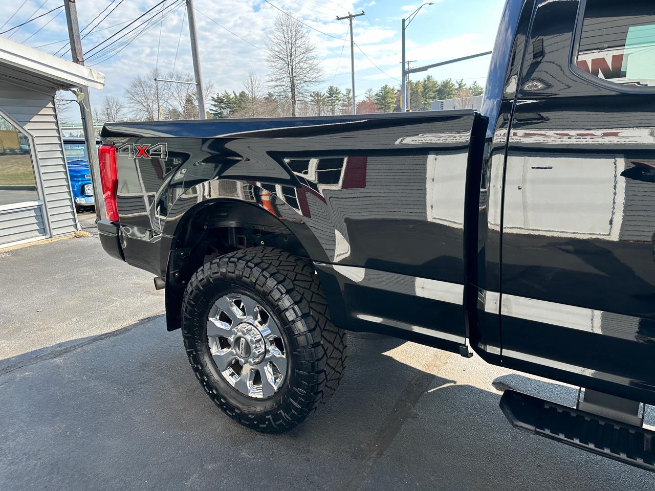 Ford F-250 SD XLT SuperCab Short Bed 4WD 2018