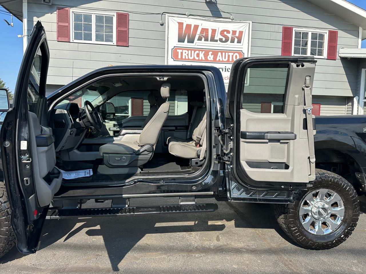 Ford F-250 SD XLT SuperCab Short Bed 4WD 2018
