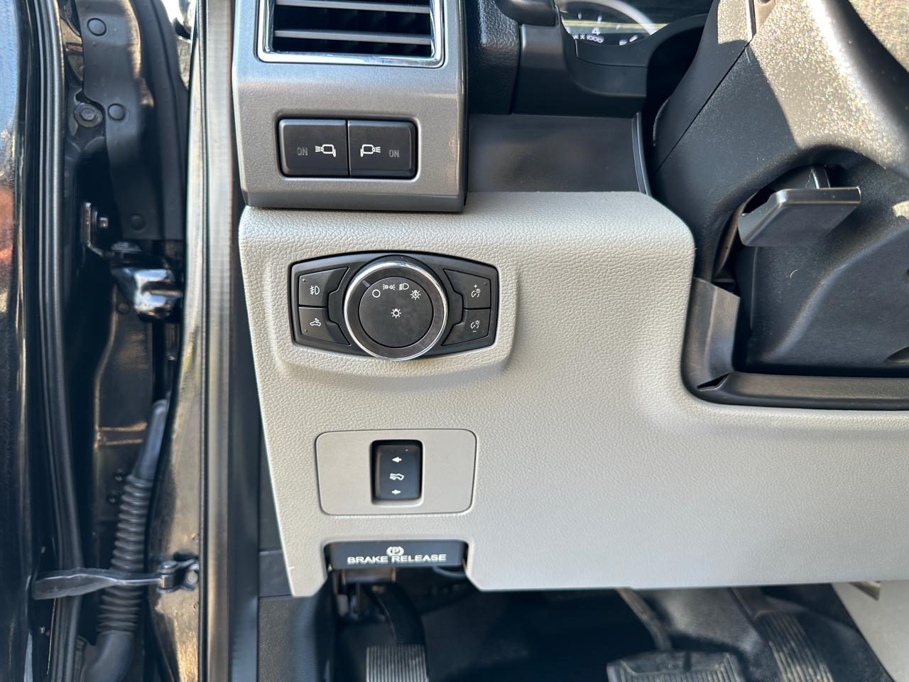 Ford F-250 SD XLT SuperCab Short Bed 4WD 2018