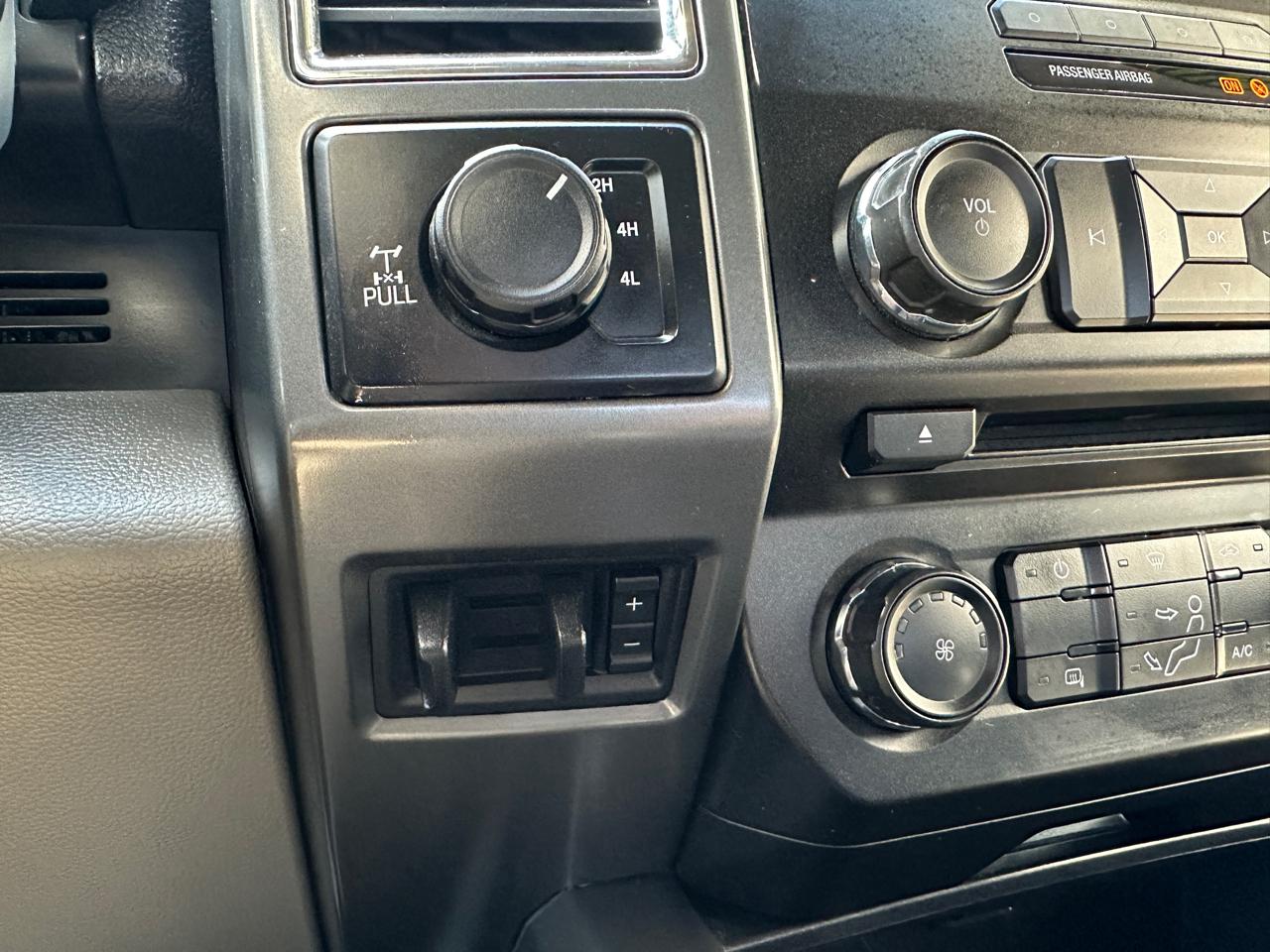 Ford F-250 SD XLT SuperCab Short Bed 4WD 2018