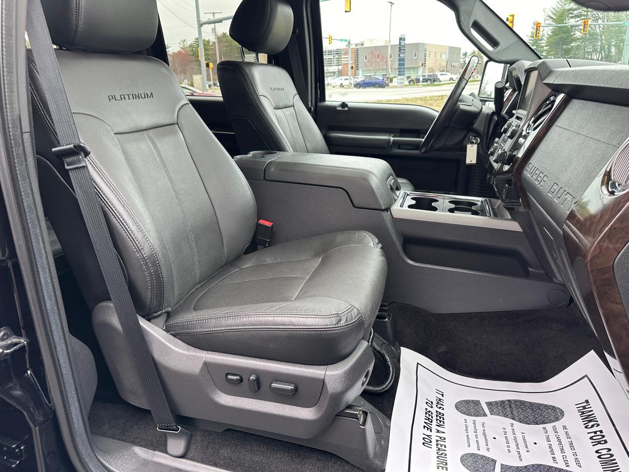 Ford F-350 SD Platinum Crew Cab 4WD 2016