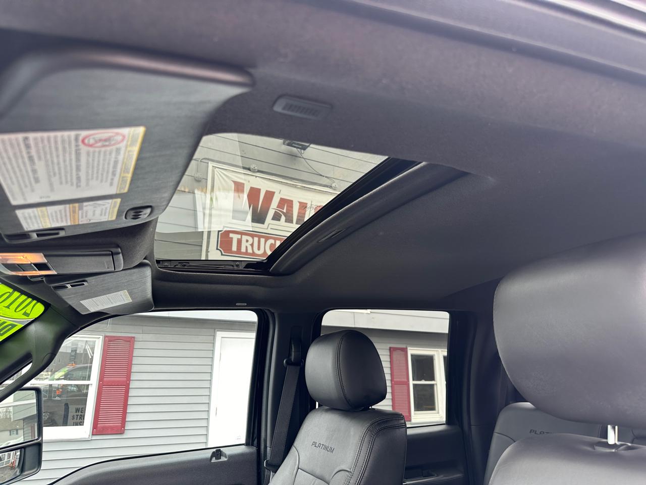 Ford F-350 SD Platinum Crew Cab 4WD 2016