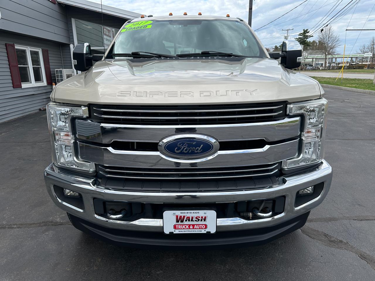 Ford F-250 SD Lariat Crew Cab Short Bed 4WD 2017