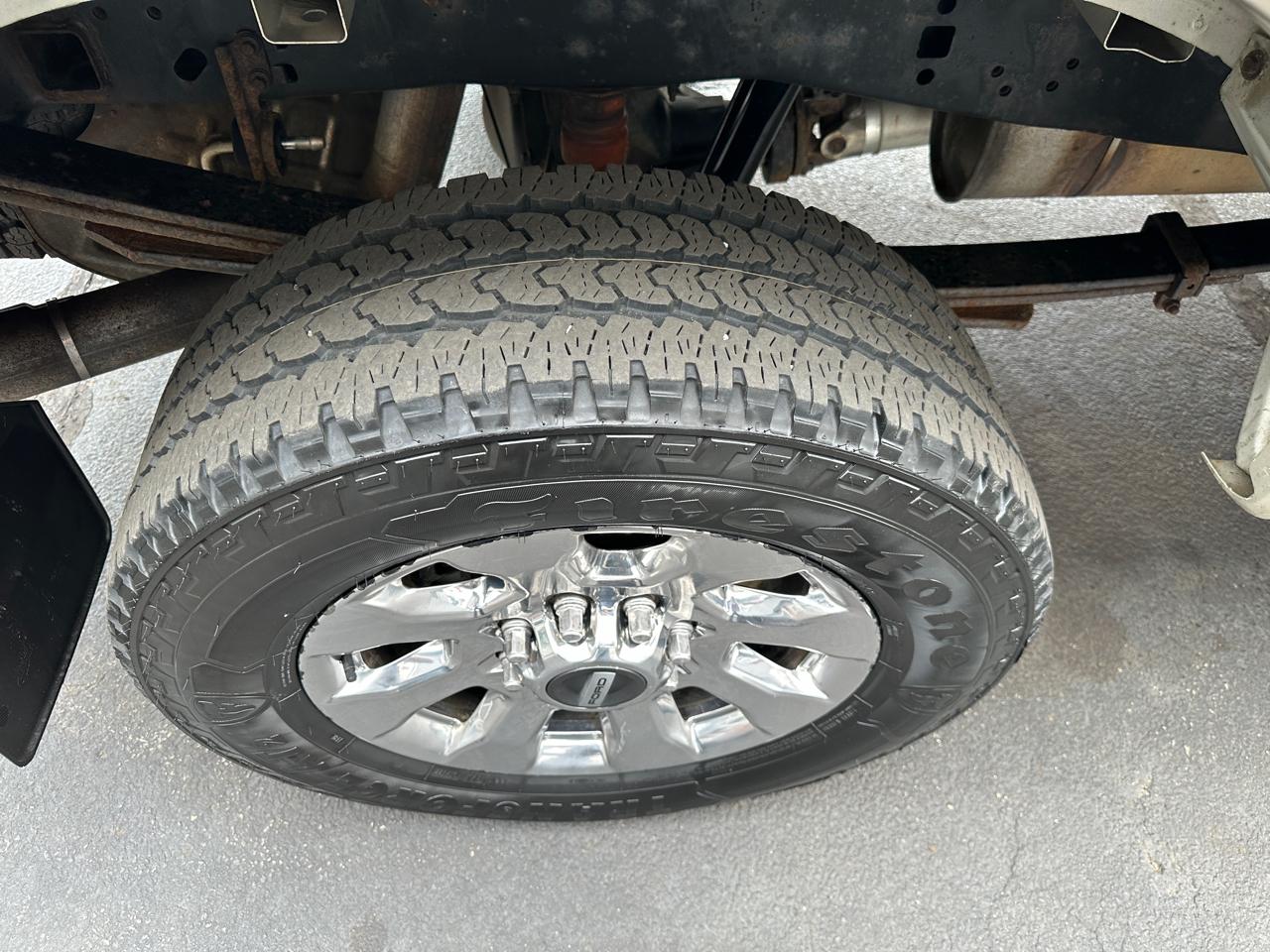 Ford F-250 SD Lariat Crew Cab Short Bed 4WD 2017